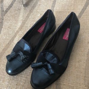 Carel paris loafers